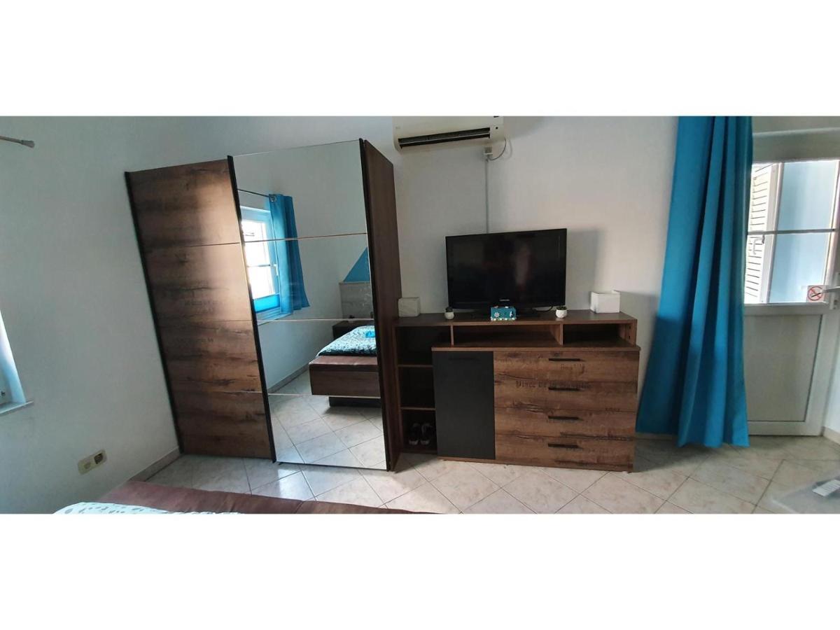 Blue Sea Vir Apartments 외부 사진
